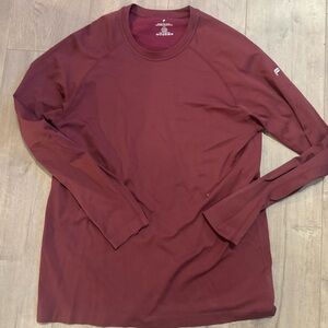 Fabletics Men’s Long Sleeve Performance Tee – Maroon/Burgundy – Size Large